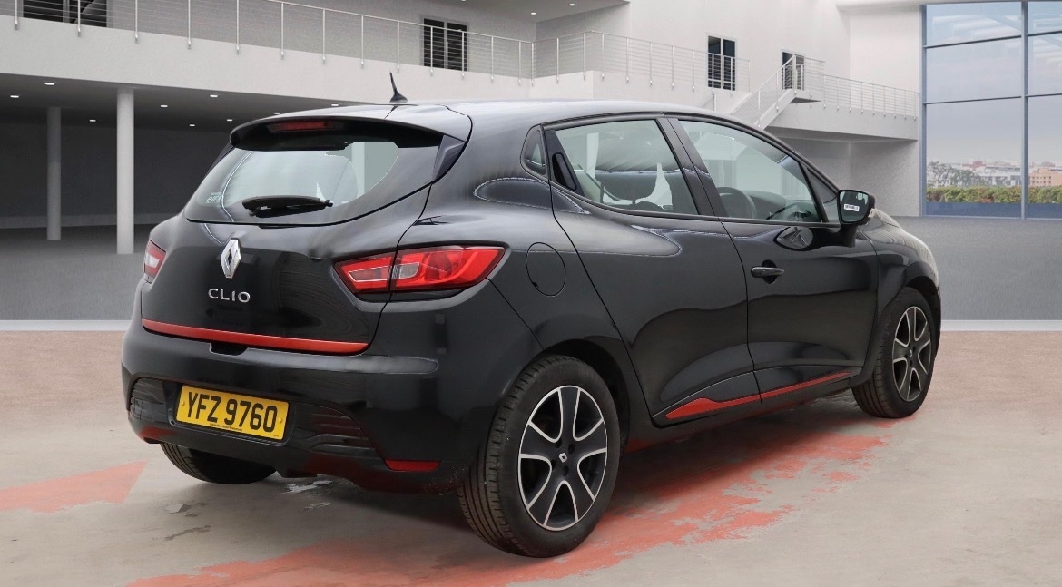 Used Renault Clio 2015 for sale - 78169044: Photo 3