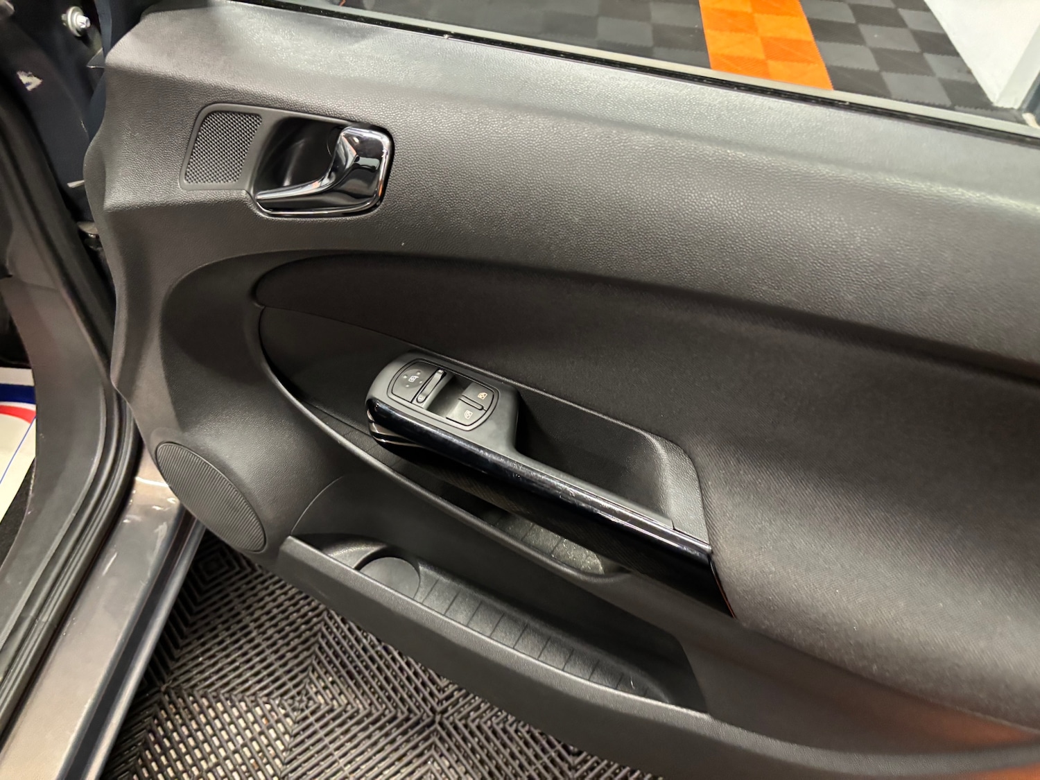 Used Vauxhall Corsa 2014 for sale - 76767410: Photo 37