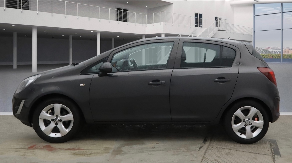 Used Vauxhall Corsa 2014 for sale - 76767410: Photo 4