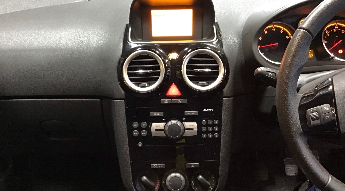 Used Vauxhall Corsa 2014 for sale - 76767410: Photo 8