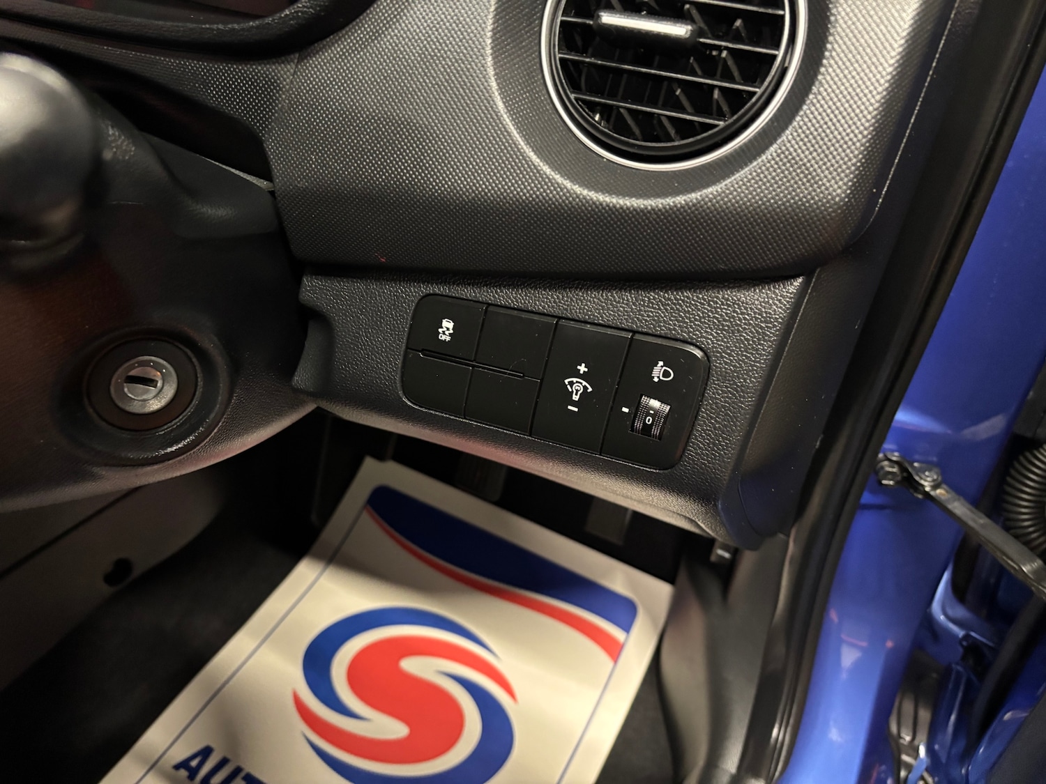 Used Hyundai i10 2020 for sale - 76620641: Photo 60