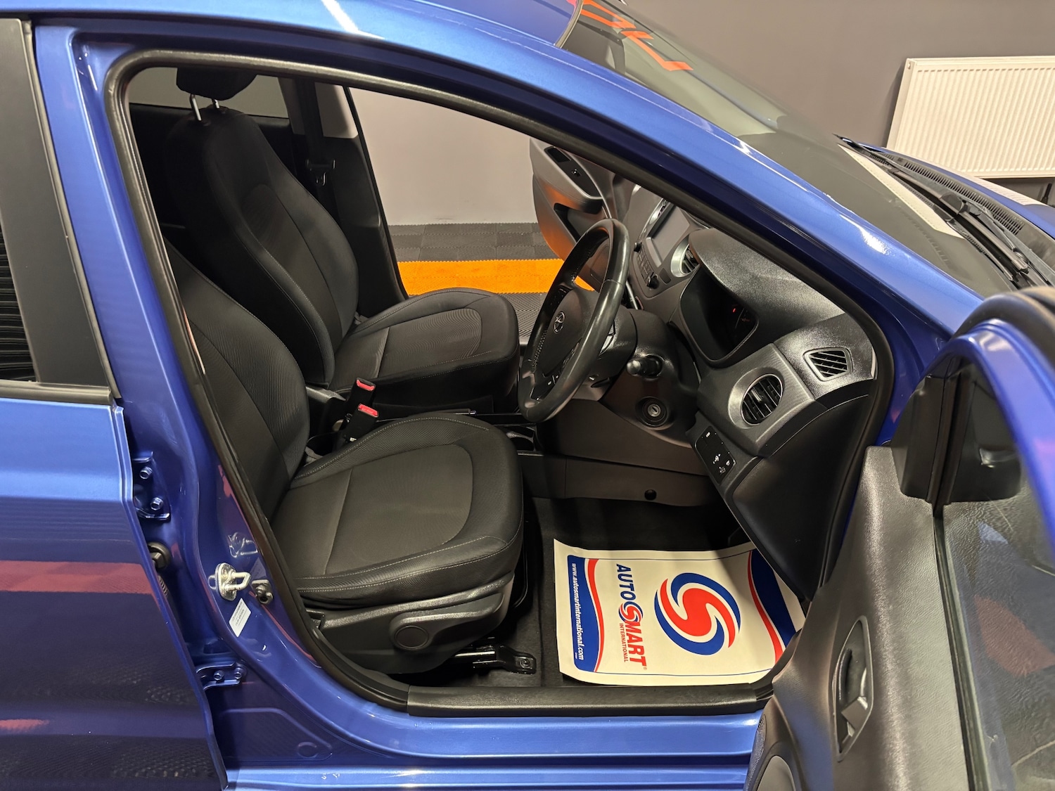 Used Hyundai i10 2020 for sale - 76620641: Photo 61