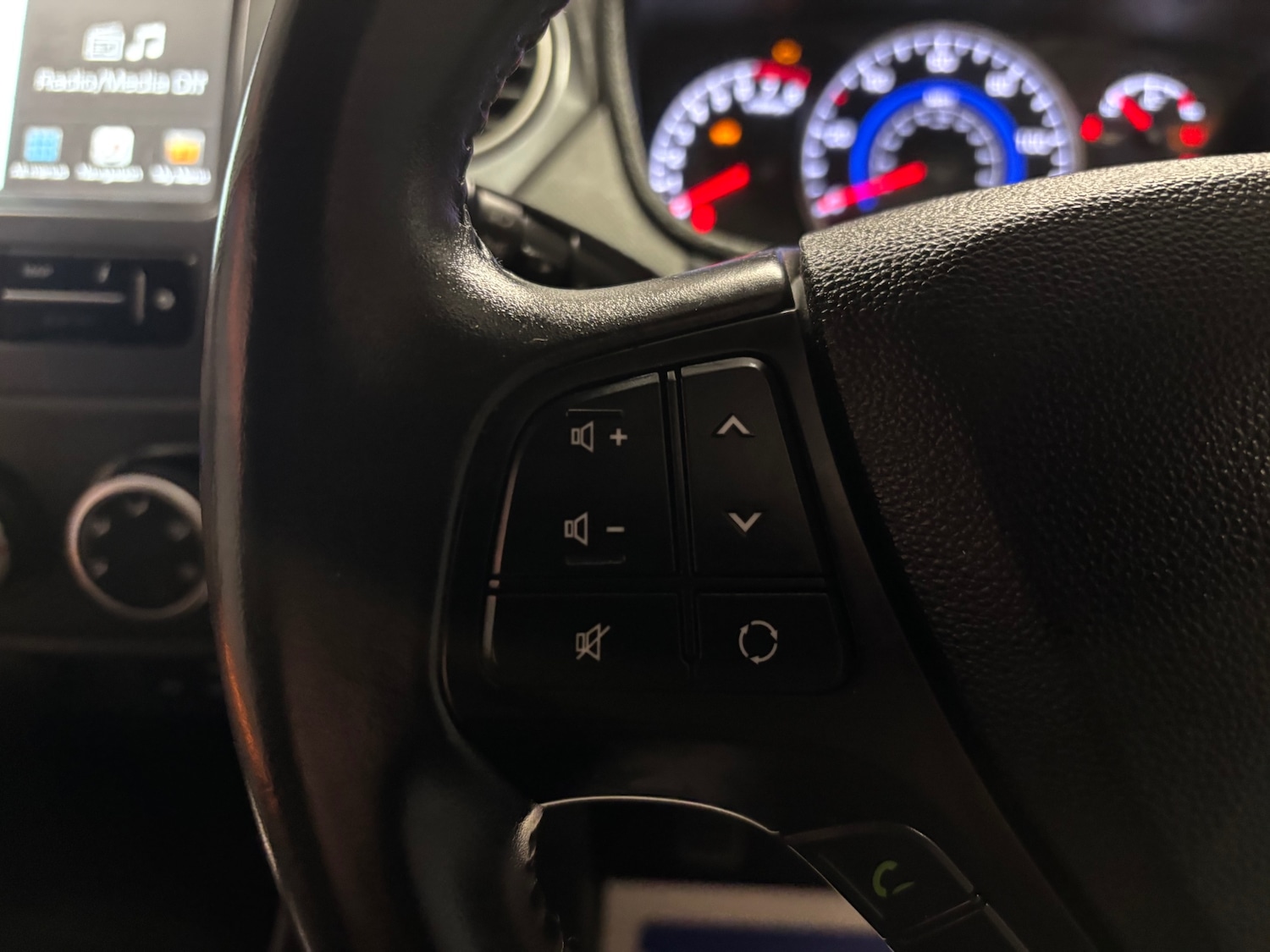 Used Hyundai i10 2020 for sale - 76620641: Photo 67