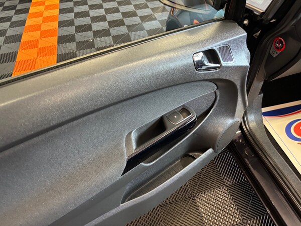 Used Vauxhall Corsa 2011 for sale - 75476303: Photo 58