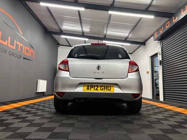 Used Renault Clio 2012 for sale - 75300217: Photo 18