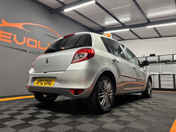 Used Renault Clio 2012 for sale - 75300217: Photo 20