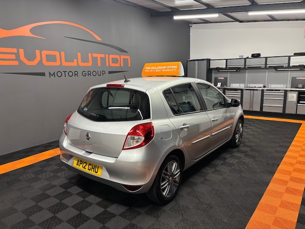 Used Renault Clio 2012 for sale - 75300217: Photo 21