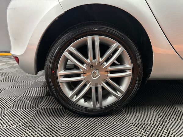 Used Renault Clio 2012 for sale - 75300217: Photo 25
