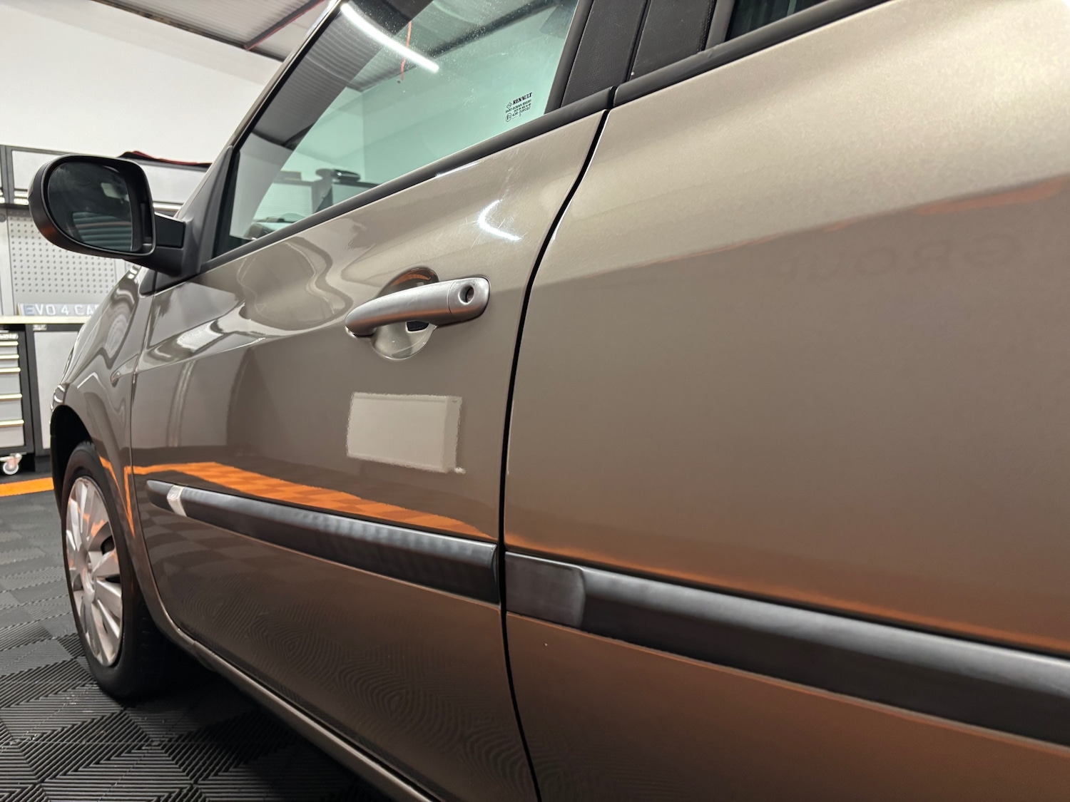 Used Renault Clio 2010 for sale - 77482247: Photo 23