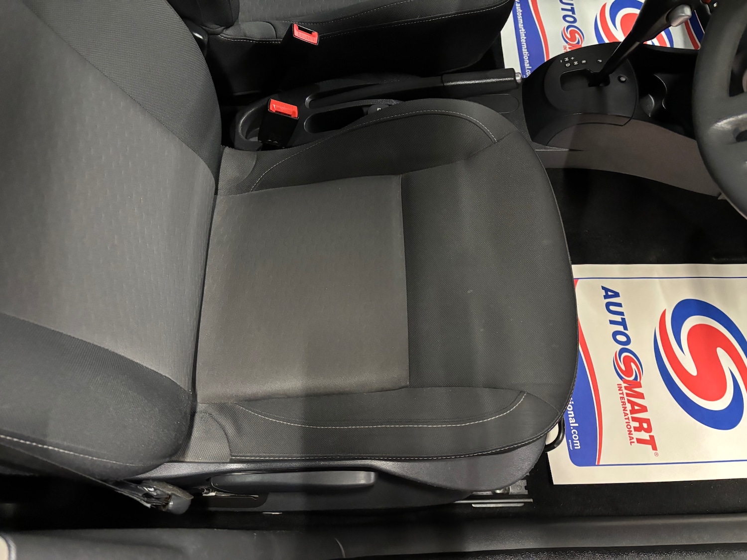 Used Renault Clio 2010 for sale - 77482247: Photo 40