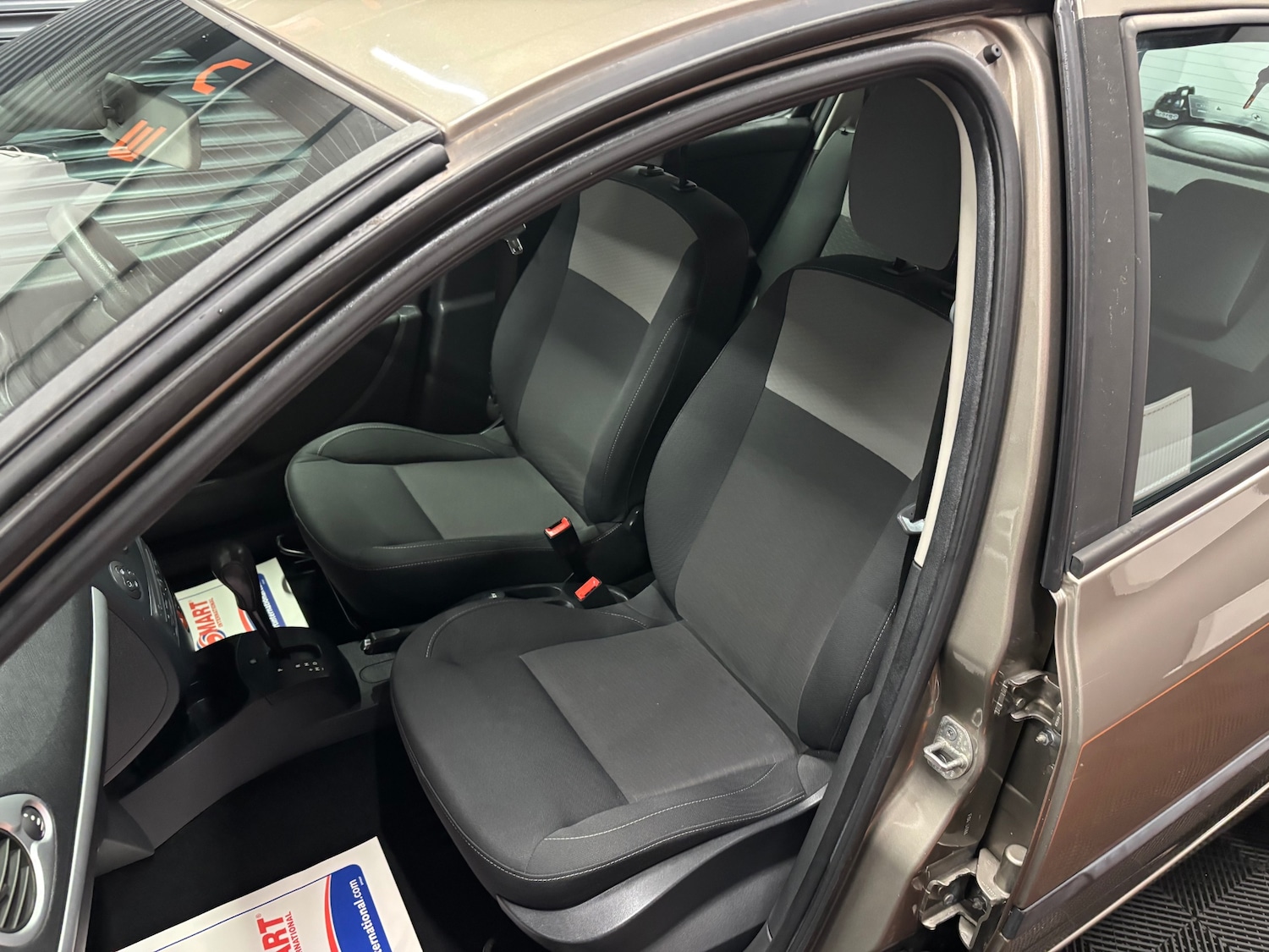 Used Renault Clio 2010 for sale - 77482247: Photo 59