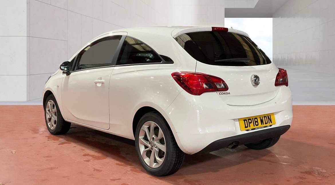 Used Vauxhall Corsa 2018 for sale - 78158316: Photo 2