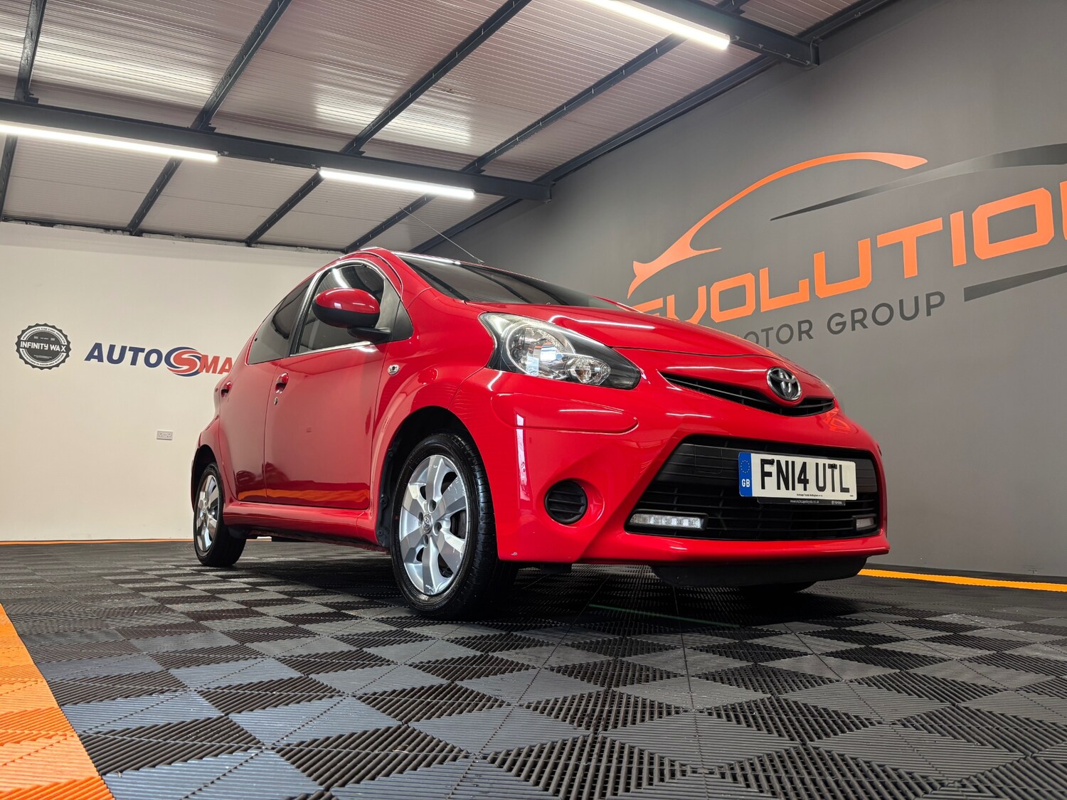 Used Toyota AYGO 2014 for sale - 76097022: Photo 10