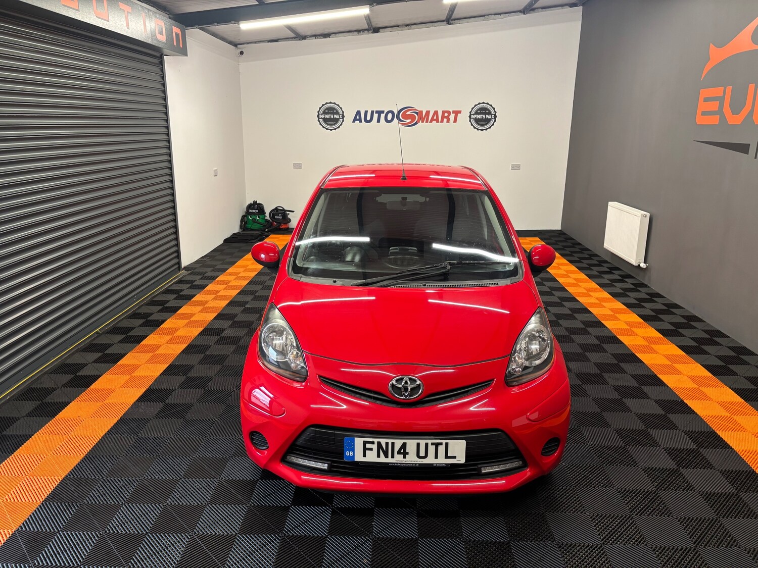 Used Toyota AYGO 2014 for sale - 76097022: Photo 16