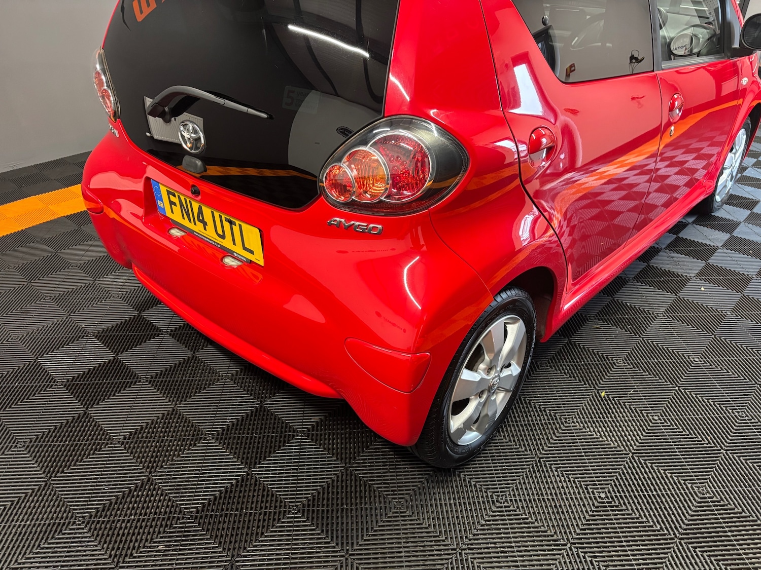 Used Toyota AYGO 2014 for sale - 76097022: Photo 28
