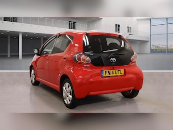 Used Toyota AYGO 2014 for sale - 76097022: Photo