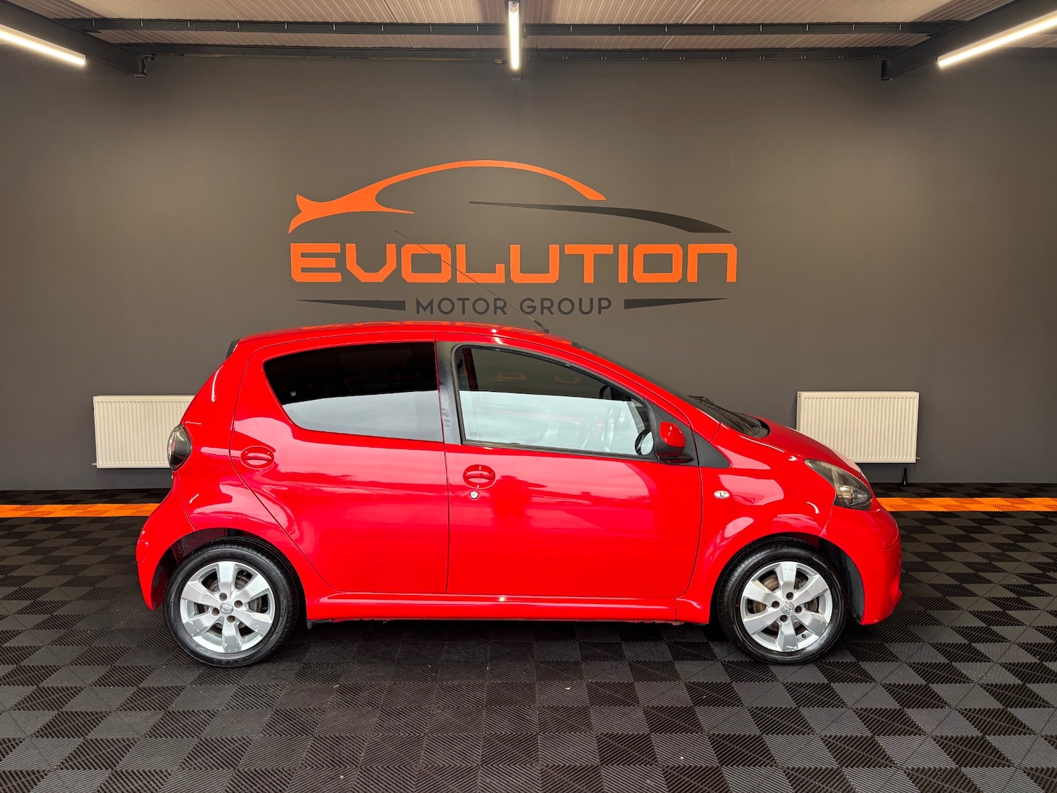 Used Toyota AYGO 2014 for sale - 76097022: Photo 4