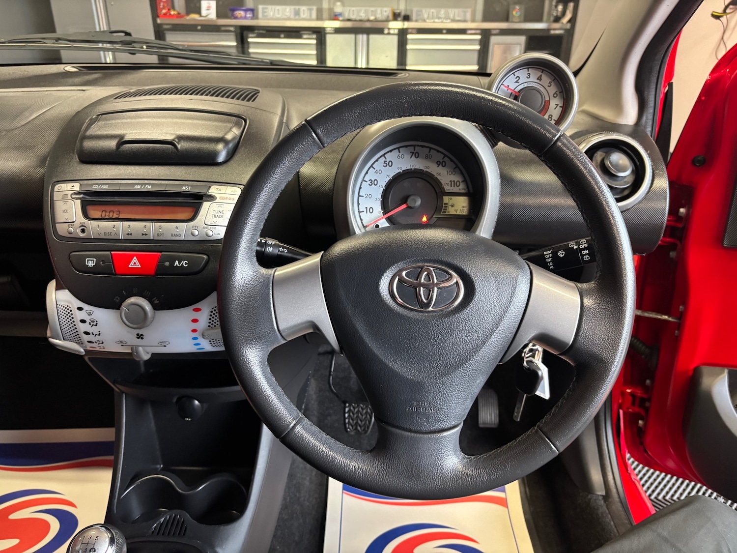Used Toyota AYGO 2014 for sale - 76097022: Photo 42