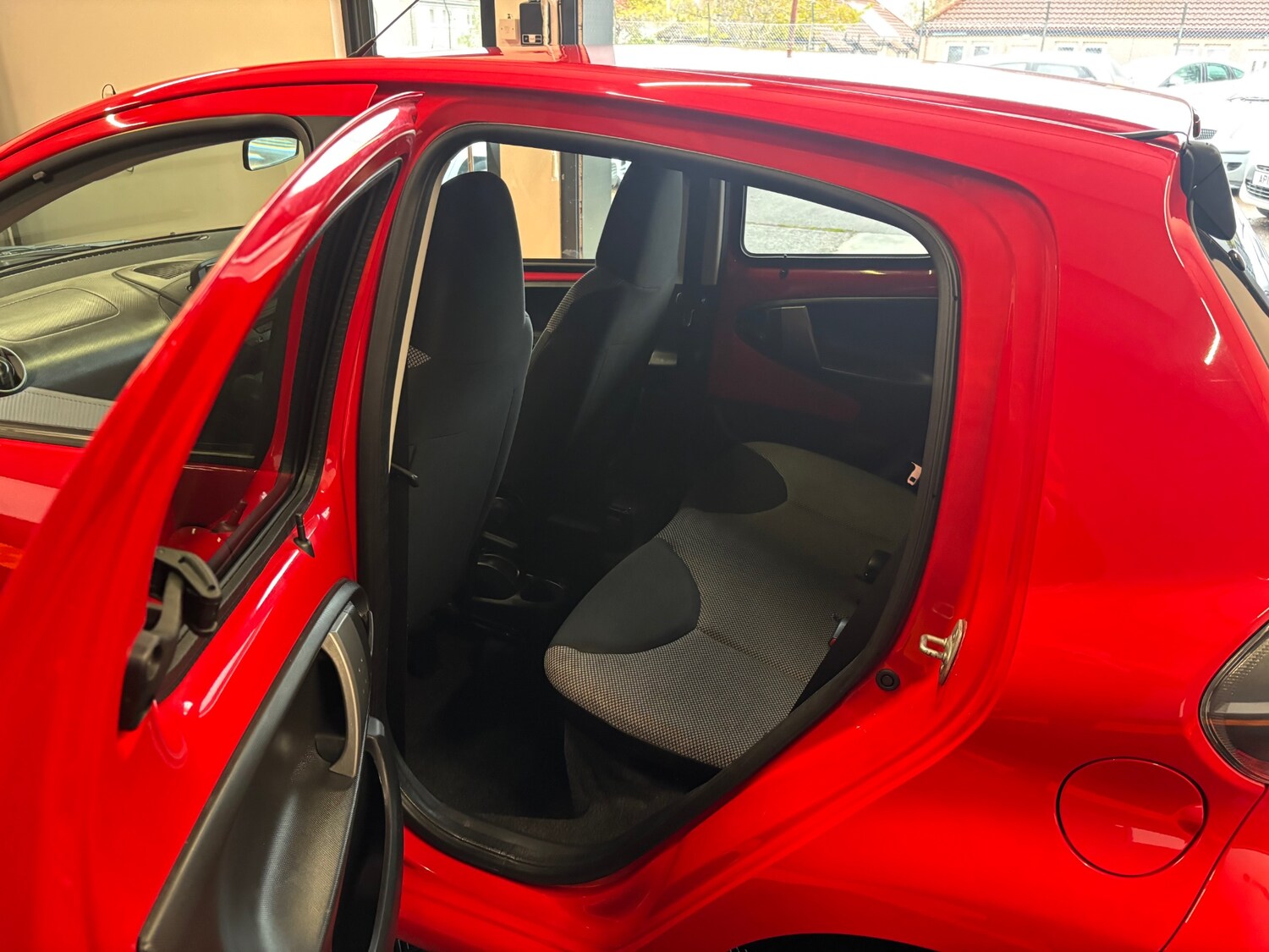 Used Toyota AYGO 2014 for sale - 76097022: Photo 58