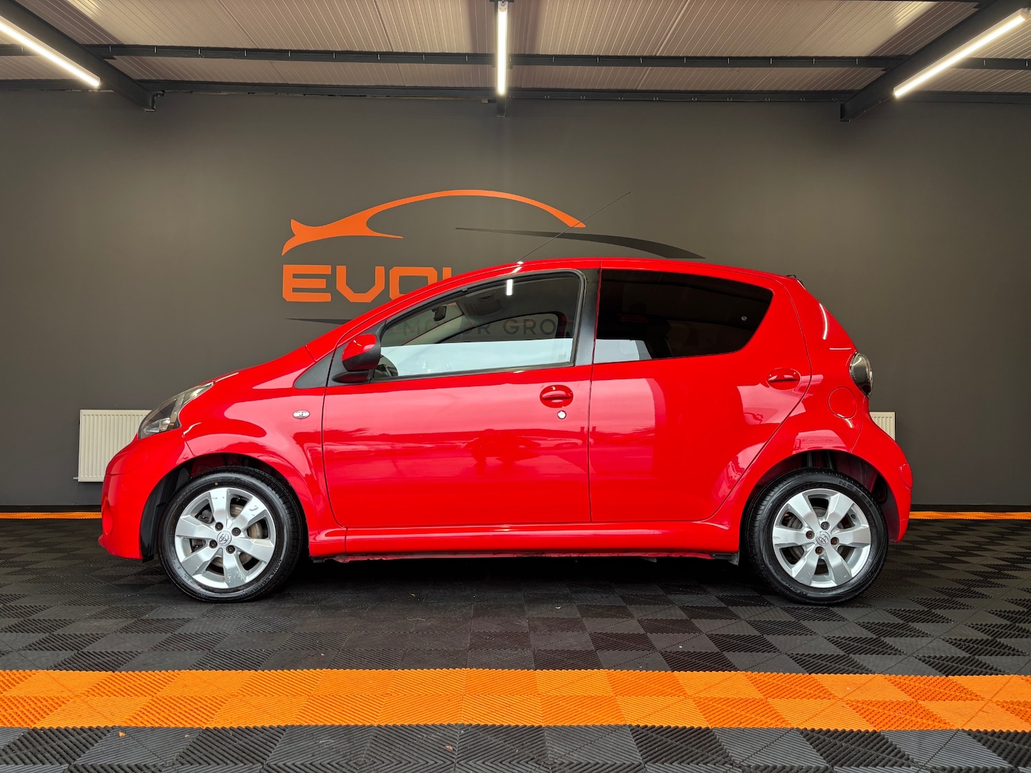 Used Toyota AYGO 2014 for sale - 76097022: Photo 9