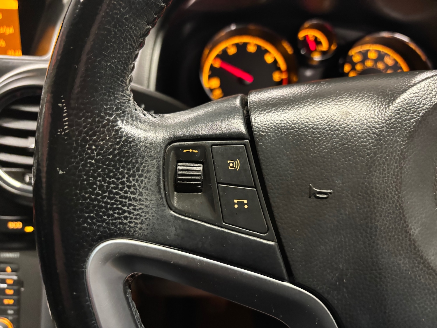 Used Vauxhall Antara 2014 for sale - 77684510: Photo 59