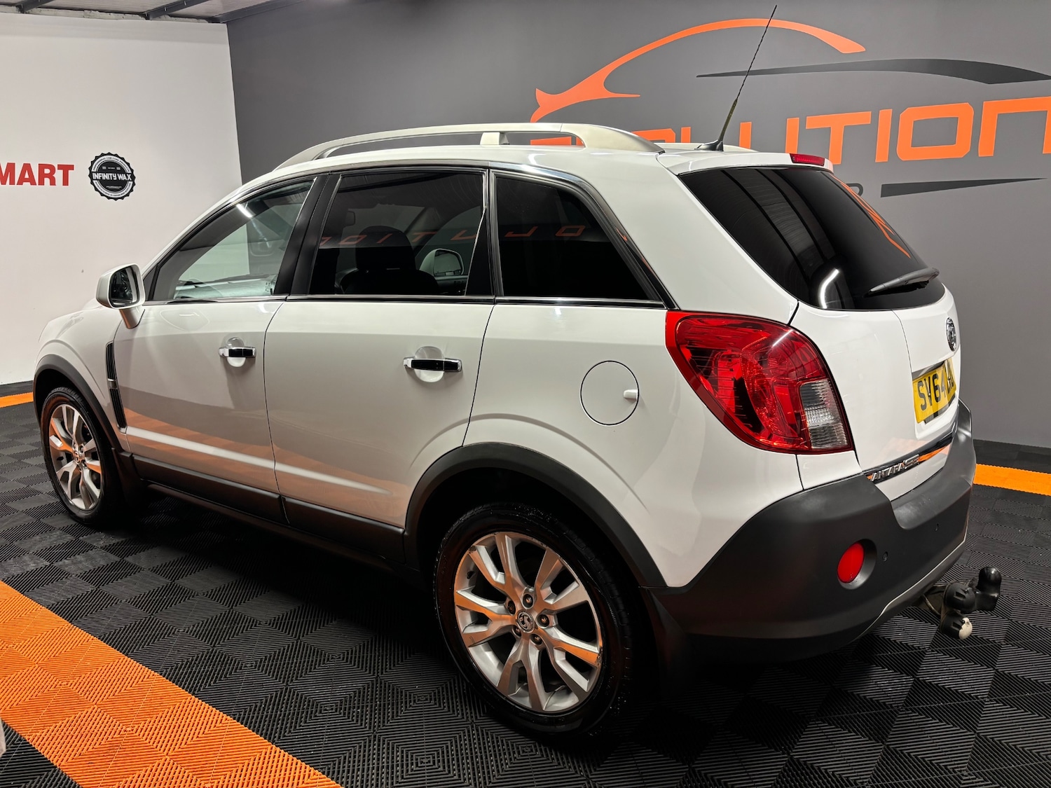 Used Vauxhall Antara 2014 for sale - 77684510: Photo 9