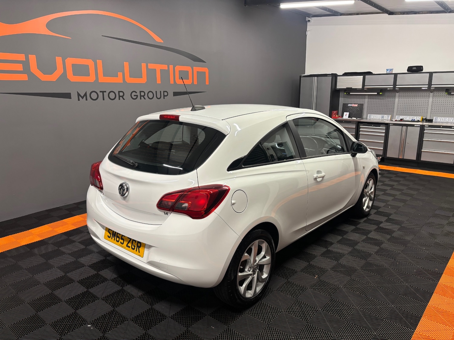 Used Vauxhall Corsa 2015 for sale - 76620640: Photo 25