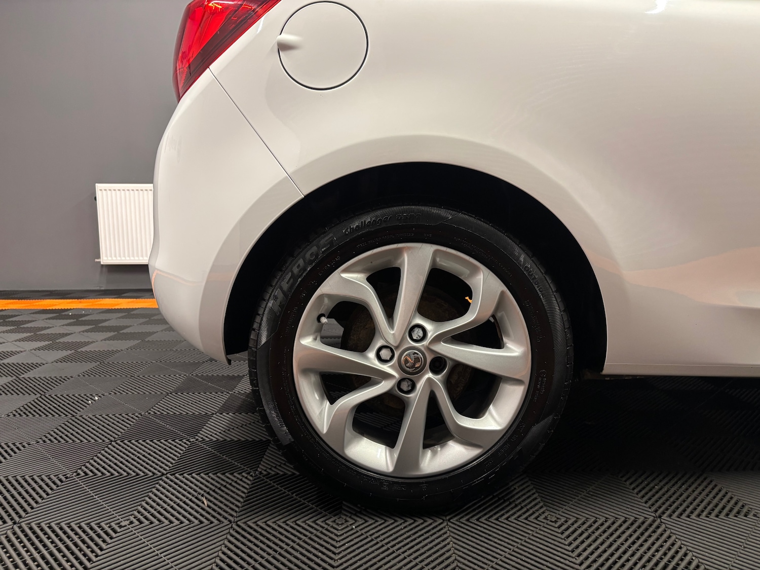 Used Vauxhall Corsa 2015 for sale - 76620640: Photo 30