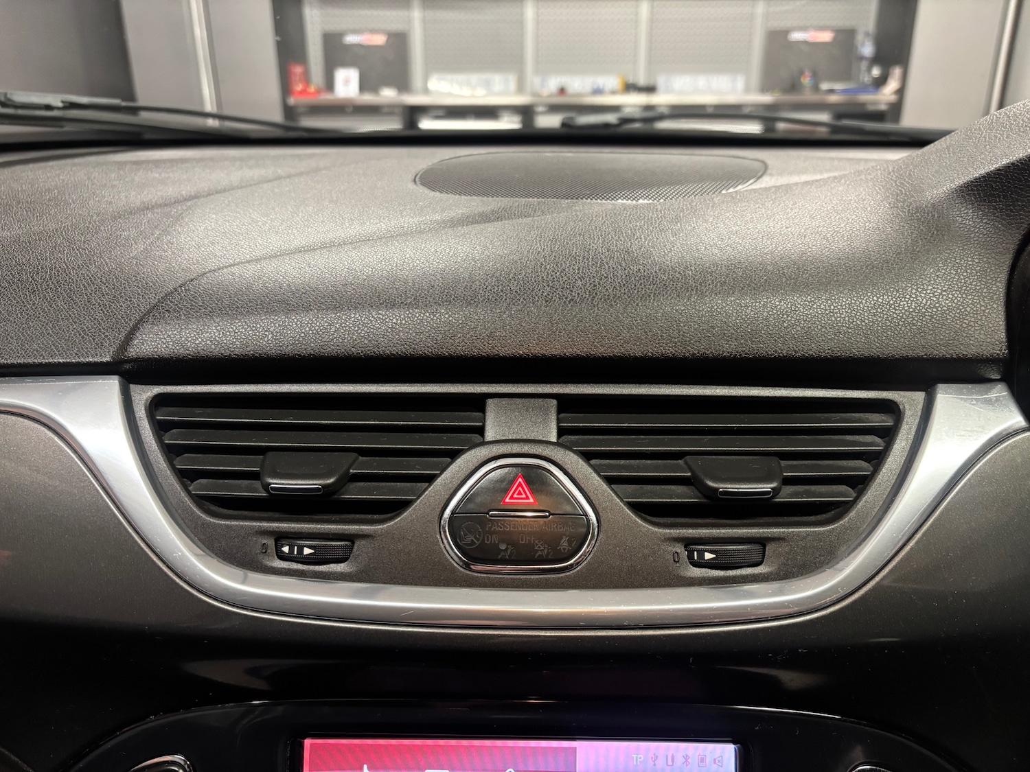 Used Vauxhall Corsa 2015 for sale - 76620640: Photo 46