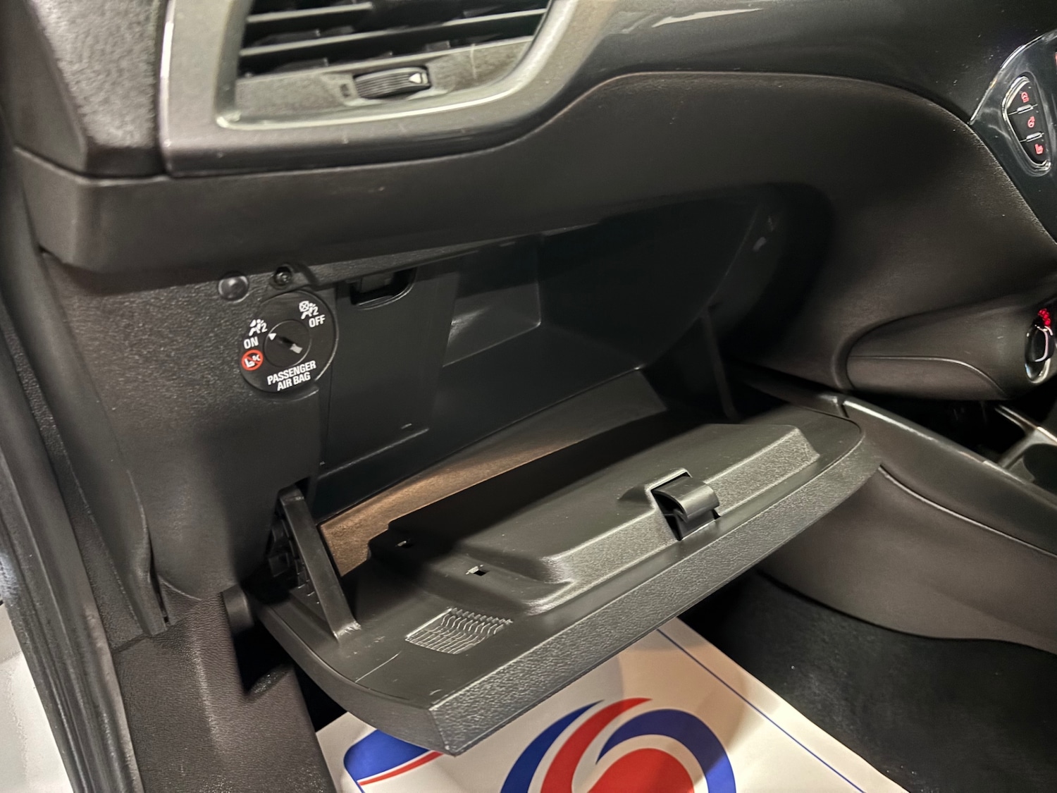 Used Vauxhall Corsa 2015 for sale - 76620640: Photo 68