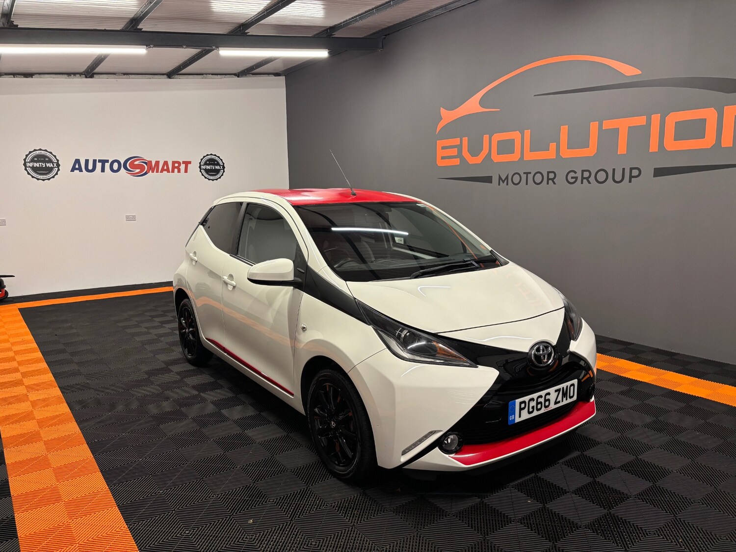 Used Toyota AYGO 2017 for sale - 75267820: Photo 11