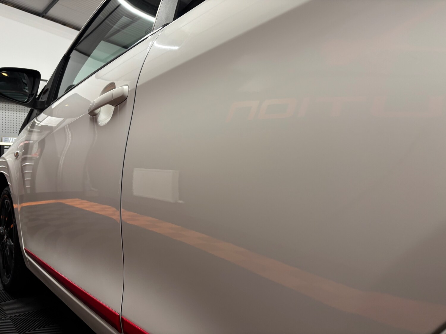 Used Toyota AYGO 2017 for sale - 75267820: Photo 20