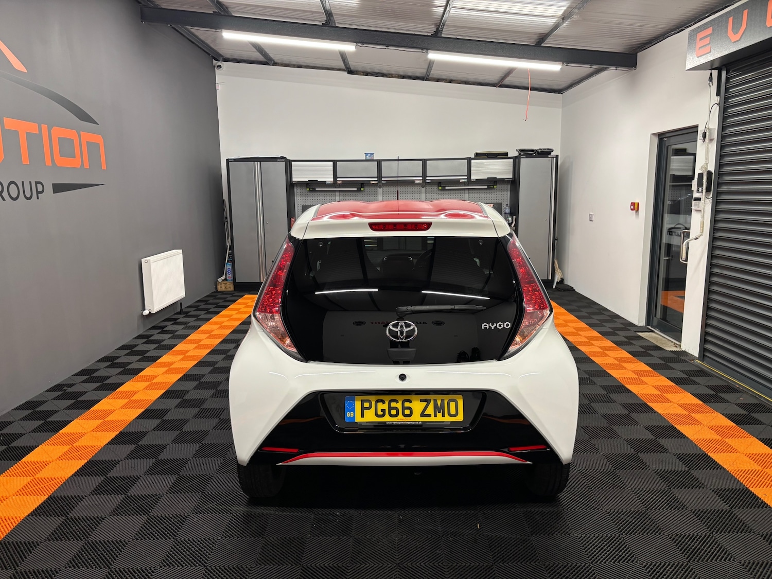 Used Toyota AYGO 2017 for sale - 75267820: Photo 23