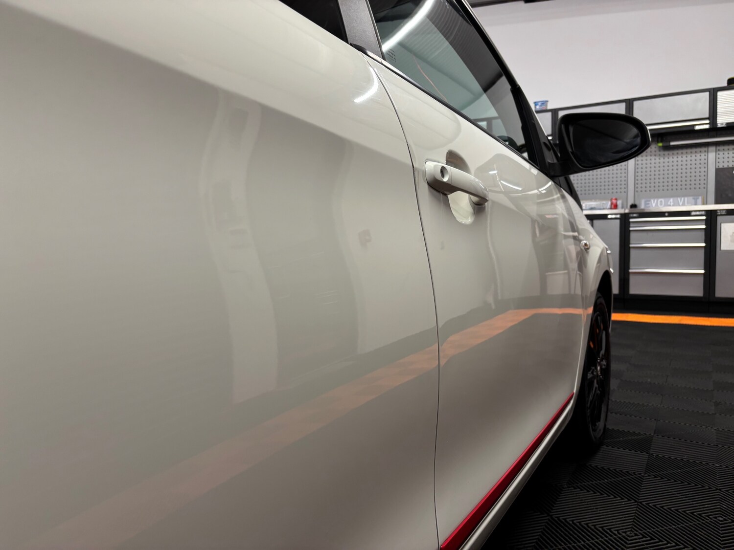 Used Toyota AYGO 2017 for sale - 75267820: Photo 27