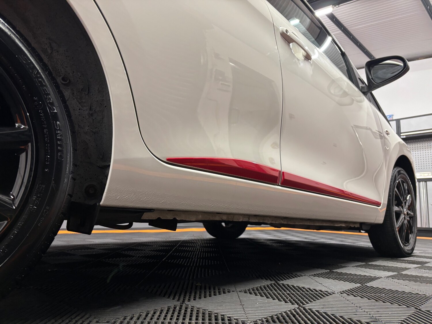 Used Toyota AYGO 2017 for sale - 75267820: Photo 28