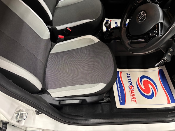 Used Toyota AYGO 2017 for sale - 75267820: Photo 39