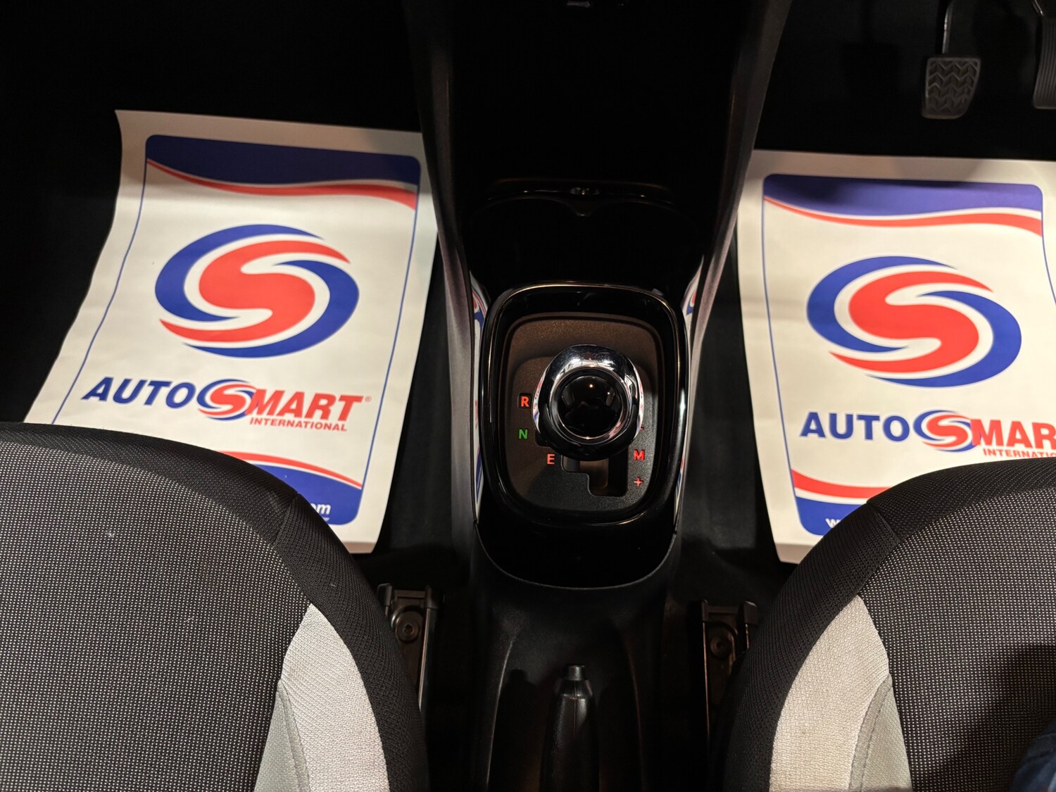 Used Toyota AYGO 2017 for sale - 75267820: Photo 47