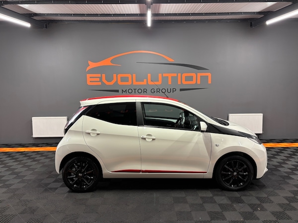 Used Toyota AYGO 2017 for sale - 75267820: Photo 8