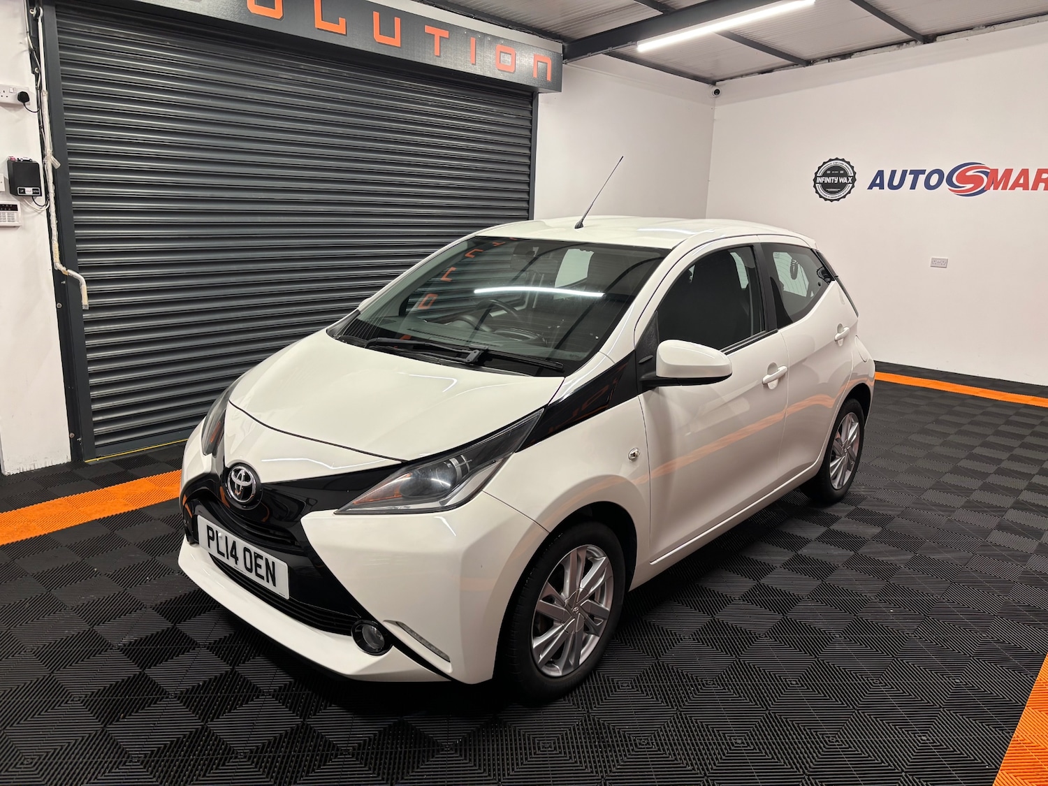 Used Toyota AYGO 2014 for sale - 76866594: Photo 17