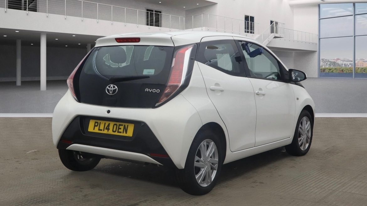 Used Toyota AYGO 2014 for sale - 76866594: Photo 3