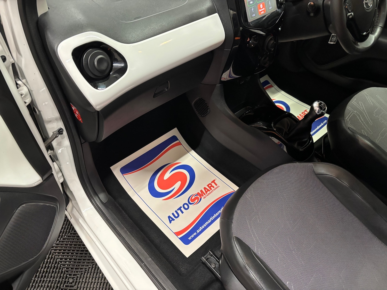 Used Toyota AYGO 2014 for sale - 76866594: Photo 47