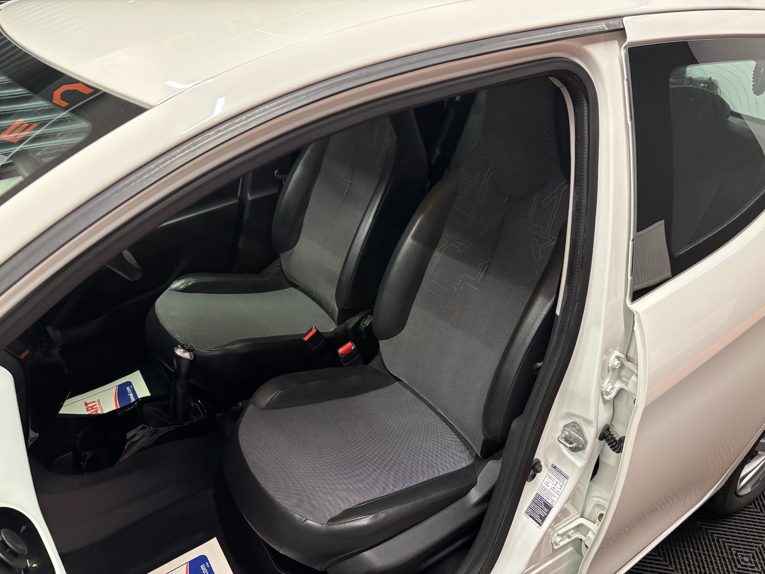 Used Toyota AYGO 2014 for sale - 76866594: Photo 48