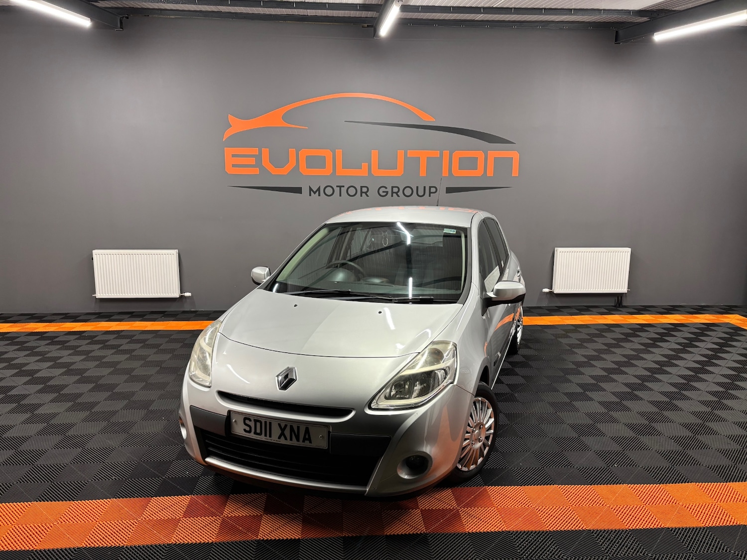 Used Renault Clio 2011 for sale - 77318402: Photo 13