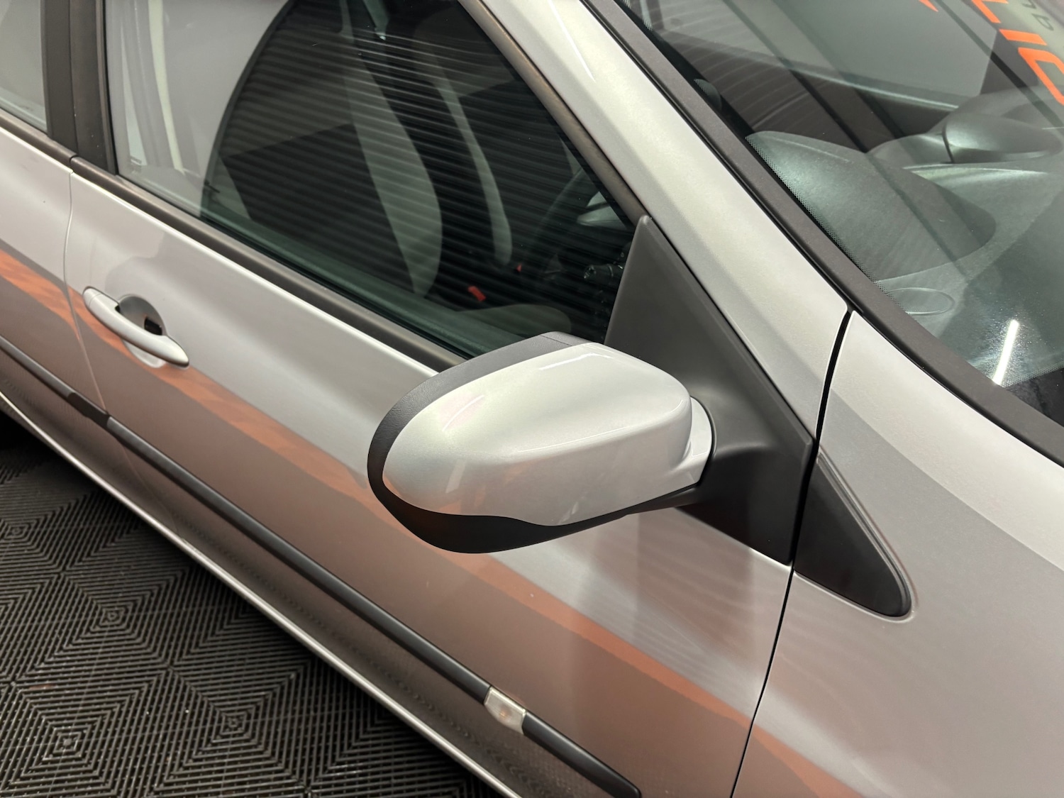 Used Renault Clio 2011 for sale - 77318402: Photo 21