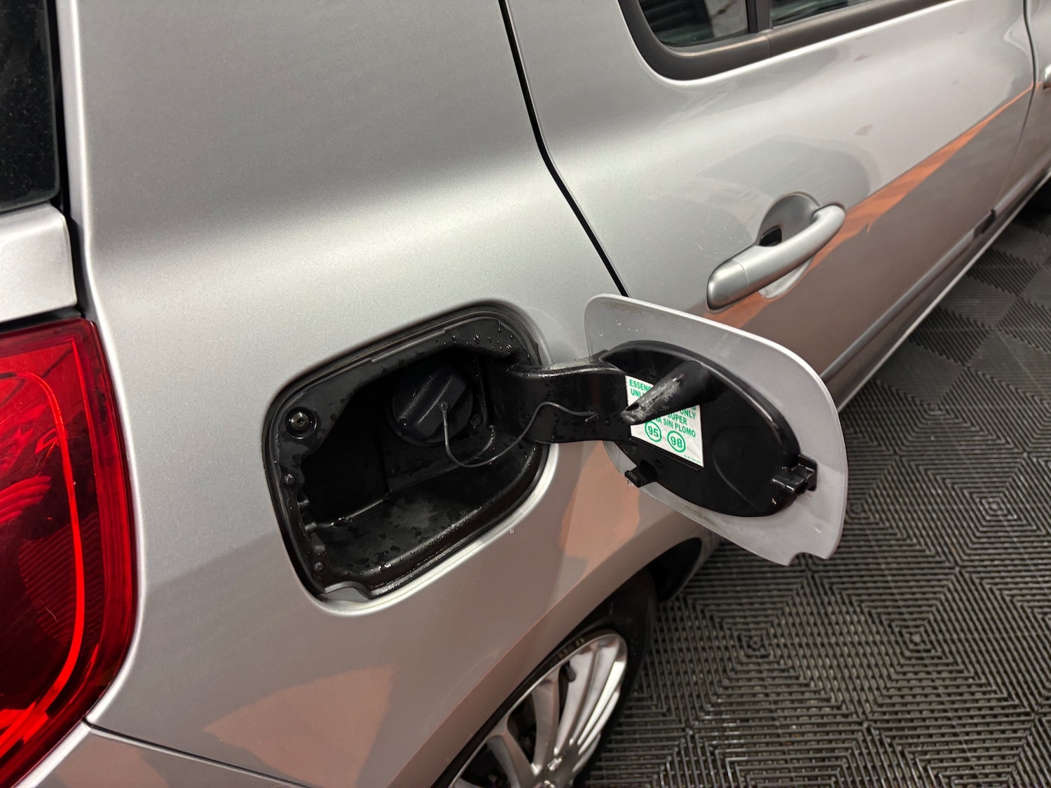 Used Renault Clio 2011 for sale - 77318402: Photo 35