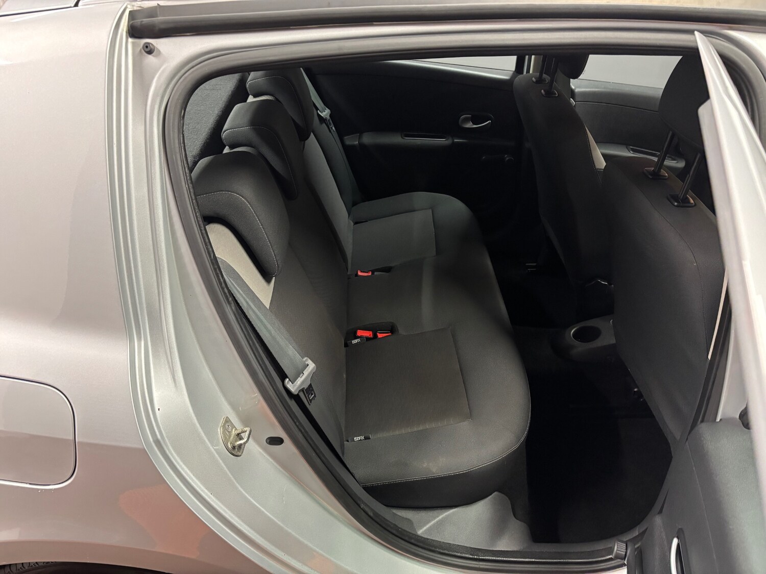 Used Renault Clio 2011 for sale - 77318402: Photo 65