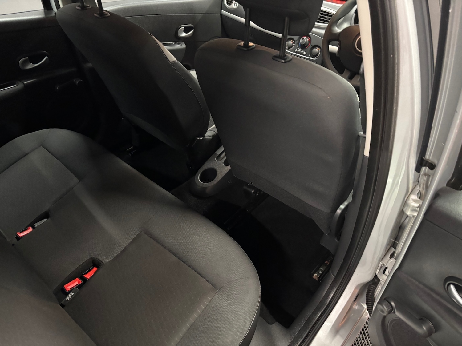 Used Renault Clio 2011 for sale - 77318402: Photo 66