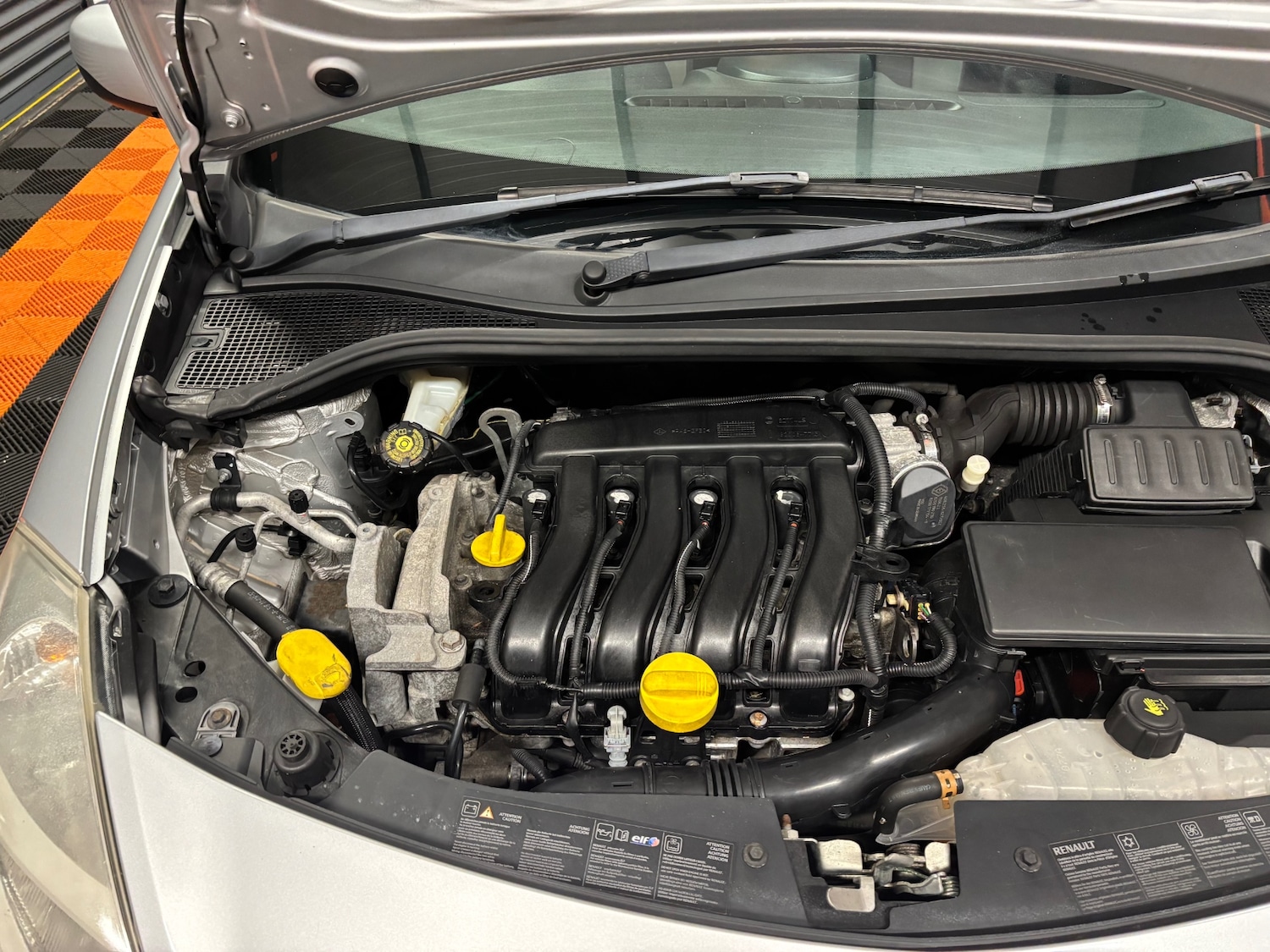 Used Renault Clio 2011 for sale - 77318402: Photo 80