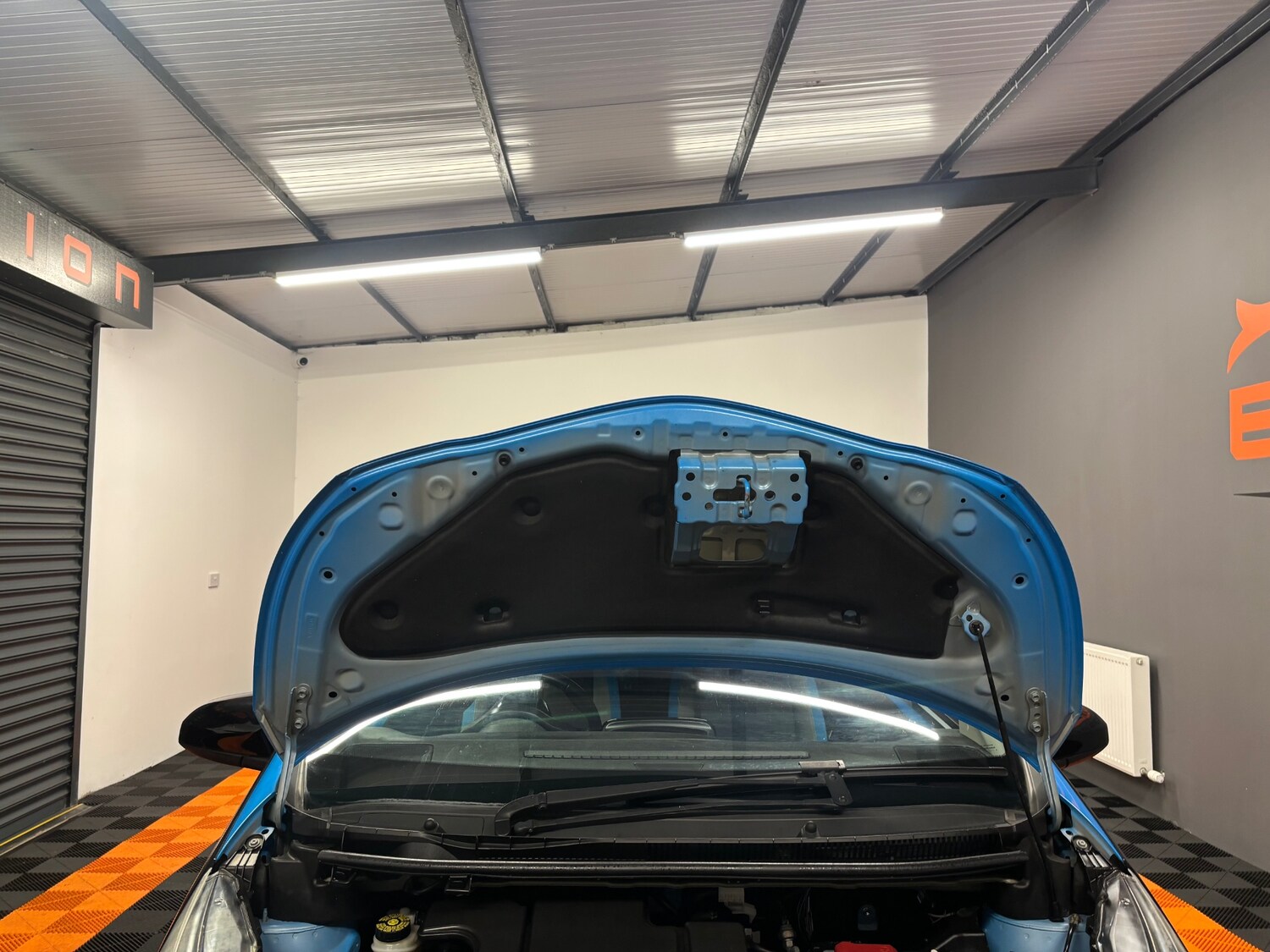 Used Toyota AYGO 2016 for sale - 76000504: Photo 47