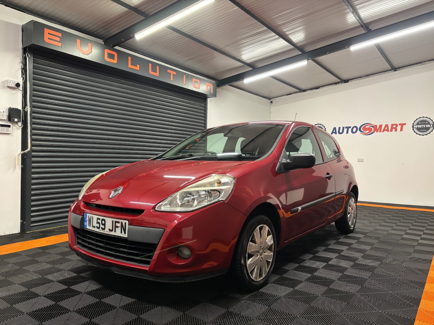 Used Renault Clio 2009 for sale - 77472802: Photo 19